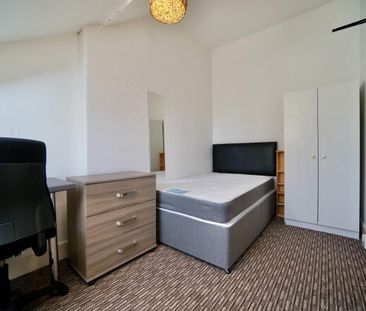 34 College Road - Photo 4