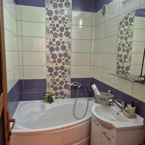 APARTAMENT 3 CAMERE | 75 MP | DECOMANDAT | ȚIGLINA 2 - Photo 3
