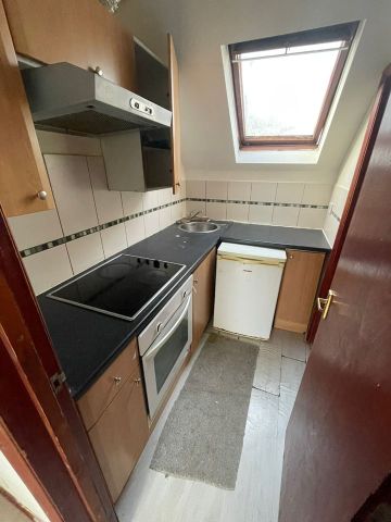 Studio Flat, Buxton Road, LU1 - Photo 5