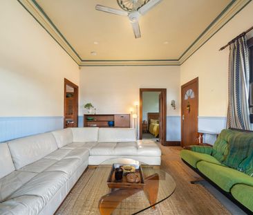 Charming Retro Cottage Living - Photo 1