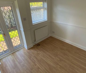 2 bedroom detached bungalow to rent - Photo 6