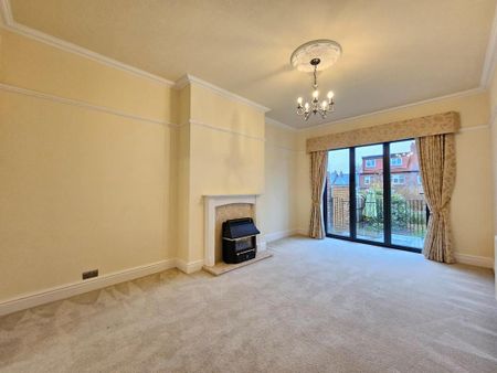 4 bedroom semi-detached house to rent - Photo 5