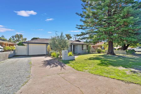 Spacious Coastal Home with Vaulted Ceilings and Drive-Through Garage - Photo 4