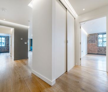 2 bedroom flat to rent - Photo 3