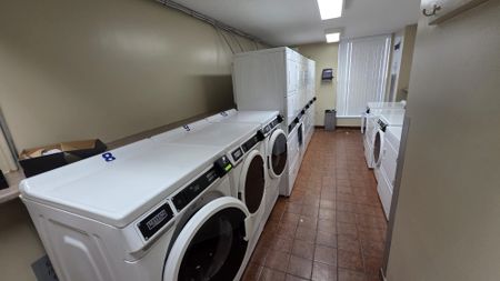 For Lease - 18 KNIGHTSBRIDGE Road Unit# 705, Brampton, Ontario - Photo 2