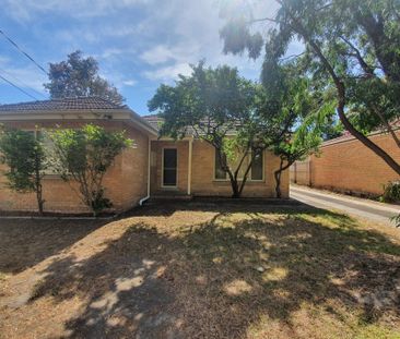 6 MONTH LEASE ONLY! - Photo 2