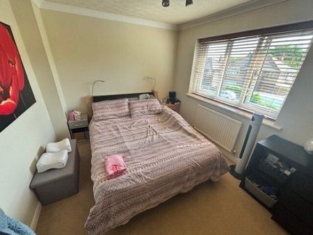 Plaza Gardens, Basford, NG6, Property for rent - Photo 3