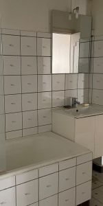 Location Appartement 2 pièces 46m² LA MADELEINE 59110 - Photo 3