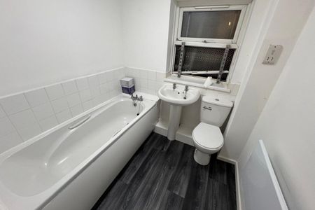 Park Street - Photo 5