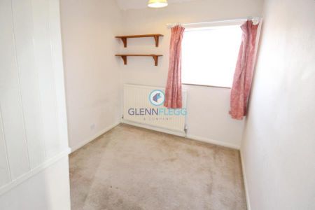 3 bedroom terraced house to rent - Photo 4
