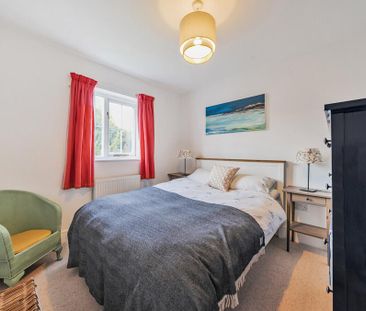 4 bedroom detached house to rent - Photo 5