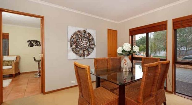 Great DGZ Family Home - Photo 1