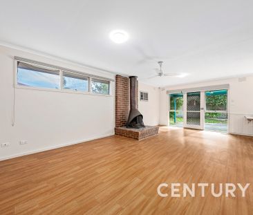 Spacious Family Home Zoned for Highvale Secondary College - Photo 6