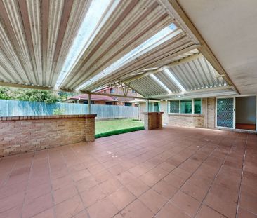 For Lease: Spacious Family Living with Modern Comfort in Prime Runc... - Photo 3