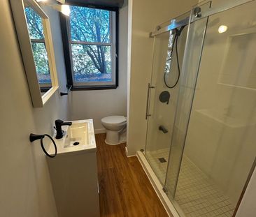 For Lease - 174.5 Hunter Street Unit# 2, Peterborough, Ontario - Photo 4