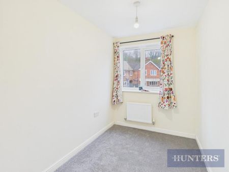 3 bedroom semi-detached house to rent - Photo 4