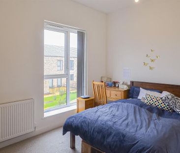 3 bedroom terraced house to rent - Photo 5