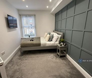 1 bedroom in a house share to rent - Photo 4