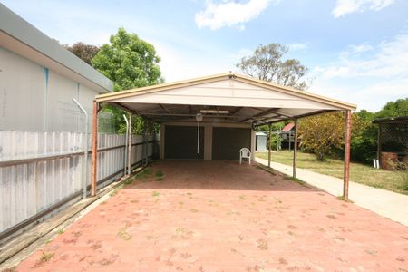 Home For Rent - Photo 5