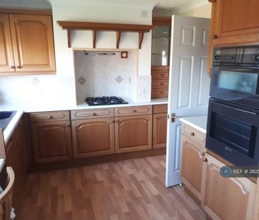 2 bedroom bungalow to rent - Photo 6