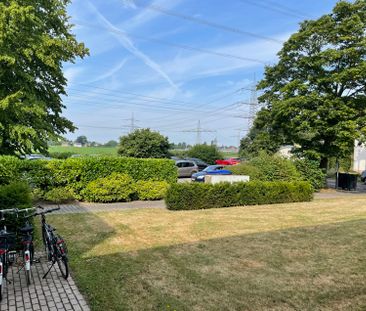 Grüner Blick inklusive: Erdgeschosswohnung mit Südwest-Balkon in ru... - Photo 3