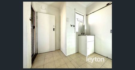 2 Bedroom home in Springvale Central - Photo 4