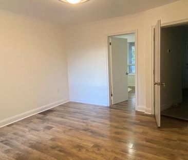 For Lease - 37 Gillespie Avenue Unit# Main Floor, Toronto, Ontario - Photo 3