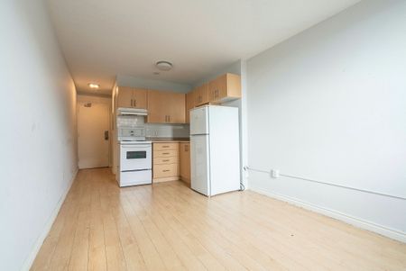 798 Richmond Street West - Photo 5