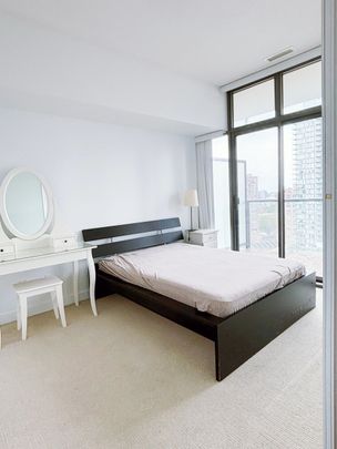 For Lease - 33 Charles Street Unit# 2006, Toronto, Ontario - Photo 1