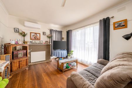 Neat & Tidy! - Photo 2