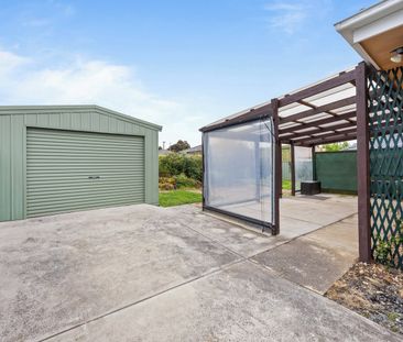 Convenient Wendouree Location - Photo 5