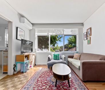 11/25 Williams Road, Prahran. - Photo 2