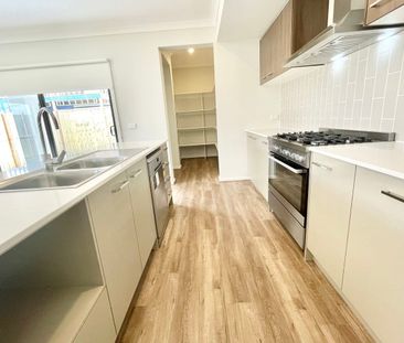 Flexible Family Home with 5th Bedroom or Study - Photo 2