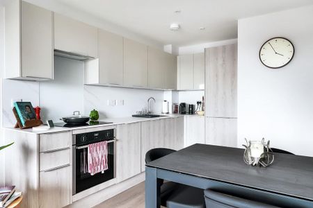 2 bedroom penthouse to rent - Photo 5