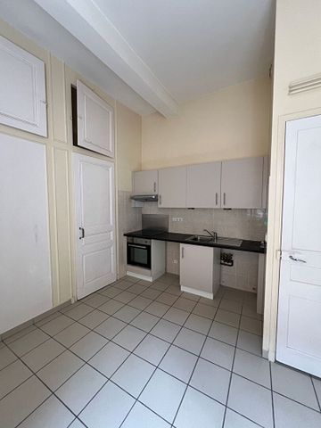 Location Appartement 2 pièces 65m² - Photo 5