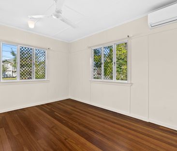 Perfect for Entertainers! - Photo 2