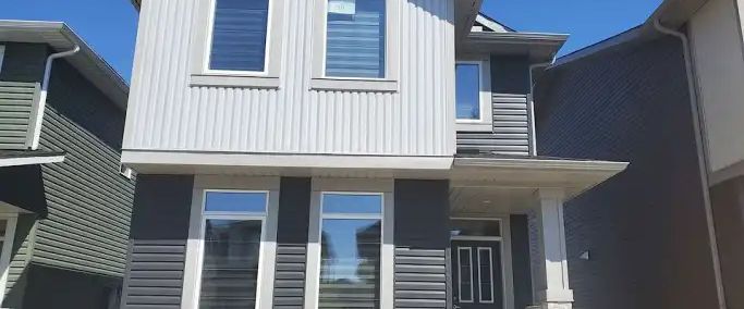 3 Bed 2.5 Bath Main Floor | 44 Evanscrest Place NW, Calgary - Photo 1