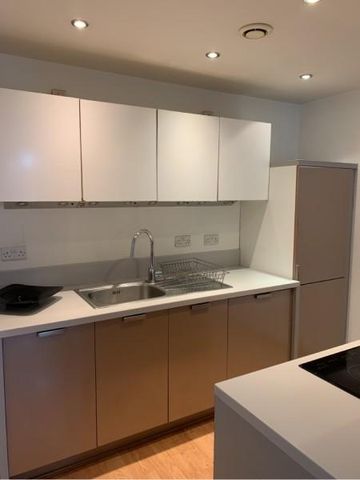 2 bedroom apartment to rent - Photo 2