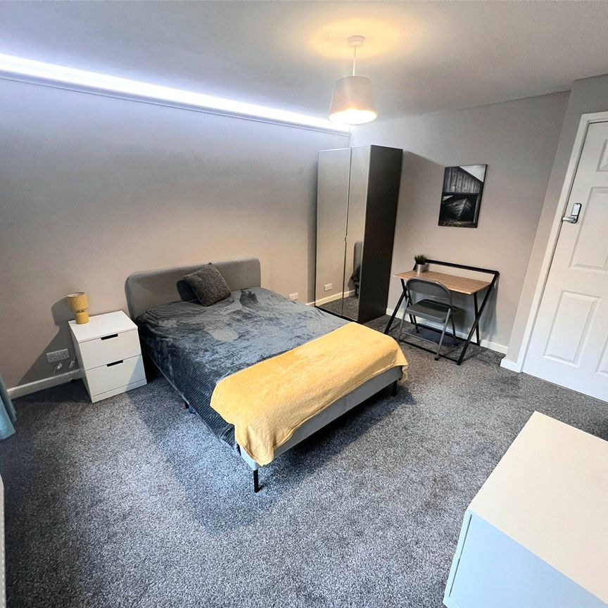 1 Bedroom House Share To Rent - Photo 1