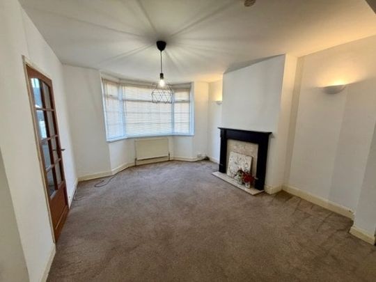 Pearson Avenue, Coventry, CV6 - Photo 1