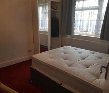 2 bedroom house share to rent - Photo 1
