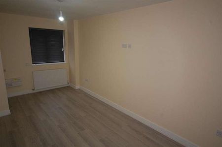 Rullerton Mews Wallasey, CH44 - Photo 2