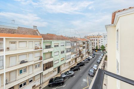 Apartamento T3 em Lisboa - Photo 2