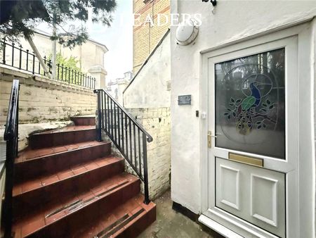 1 bedroom apartment to rent St. Michaels Road, Bournemouth, Dorset, BH2 - Photo 3