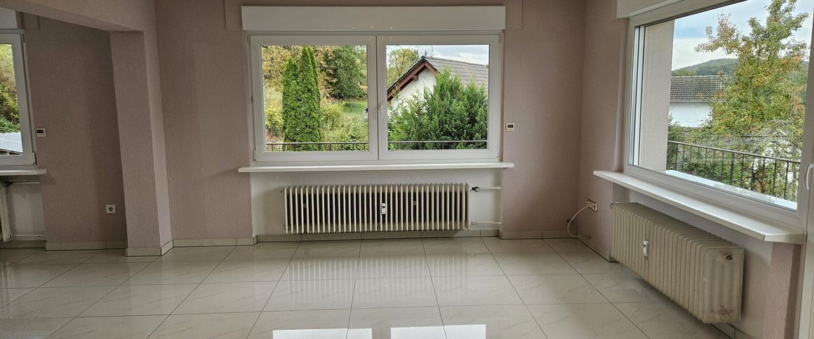 Stieldorferhohn: Top-modernisierte Etagenwohnung mit gehobener Ausstattung - Foto 1