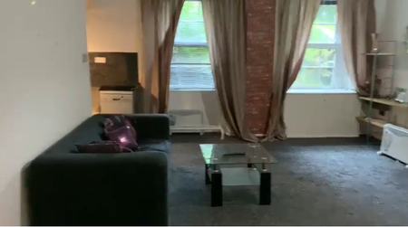 Studio to rent - Photo 3