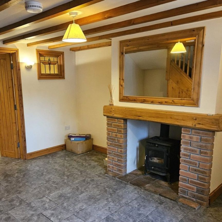 Cadole, Mold, Flintshire, CH7 - Photo 1