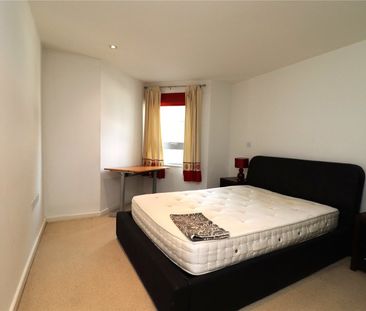 Church Street East, Woking, Surrey, GU21 - Photo 4