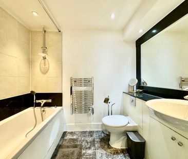 2 Bedroom , Brewhouse Lane, Putney - Photo 6