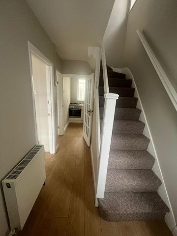 3 bedroom semi-detached house to rent - Photo 5